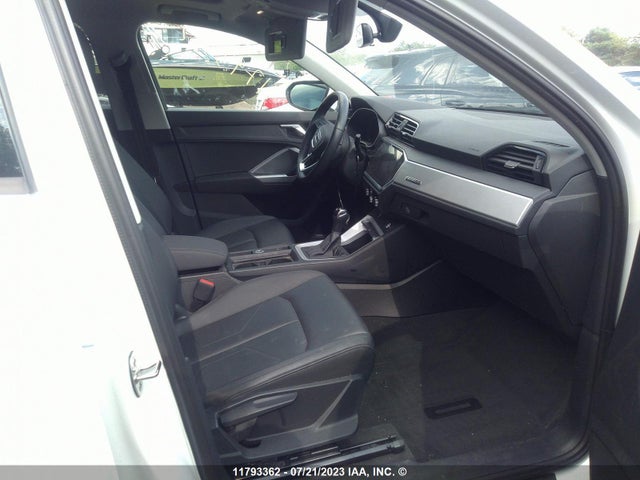 WA1AECF31N1081014 Audi Q3 Komfort 45