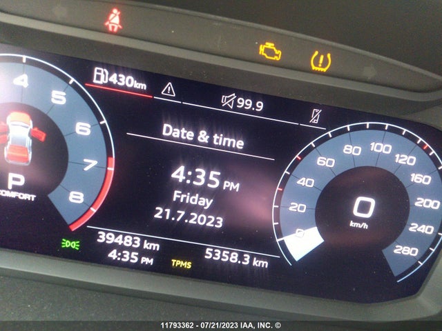 WA1AECF31N1081014 Audi Q3 Komfort 45