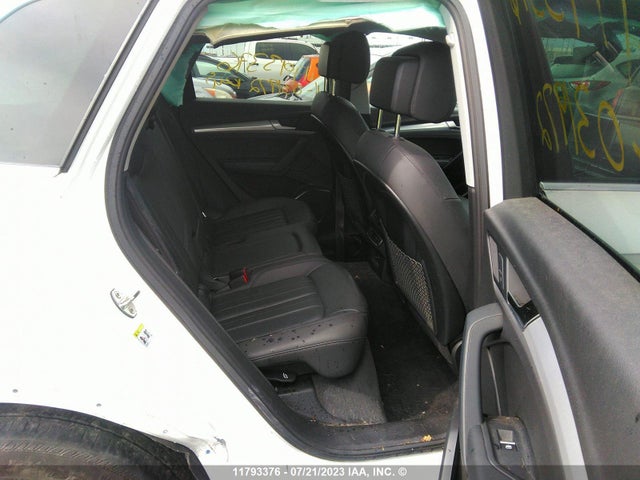 WA1BNAFY5L2031972 Audi Q5 Premium Plus