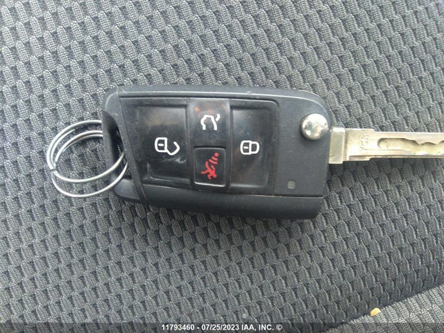 3VWG17AU5JM279382 Volkswagen GOLF S/SE