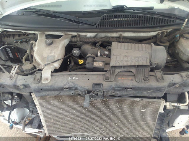 Chevrolet Express G1500 2014 1GCSHAF49E1177665 Image 10