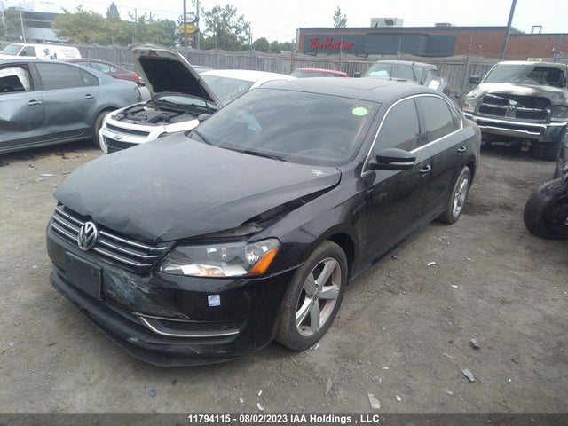 1VWBS7A34FC054703 Volkswagen PASSAT SE