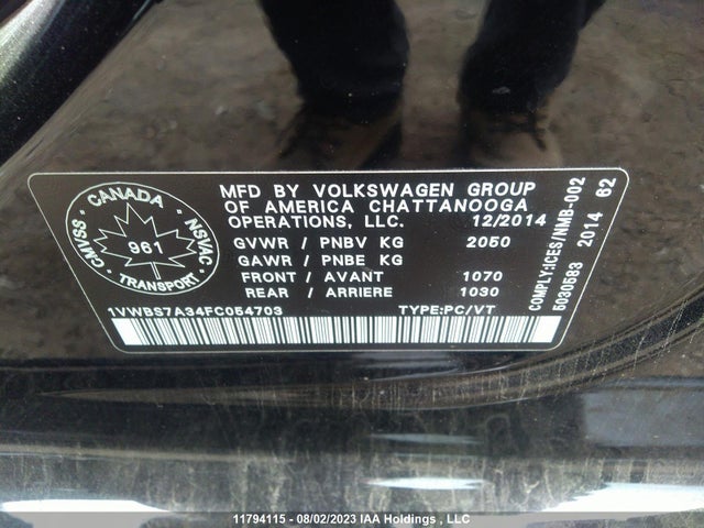 1VWBS7A34FC054703 Volkswagen PASSAT SE