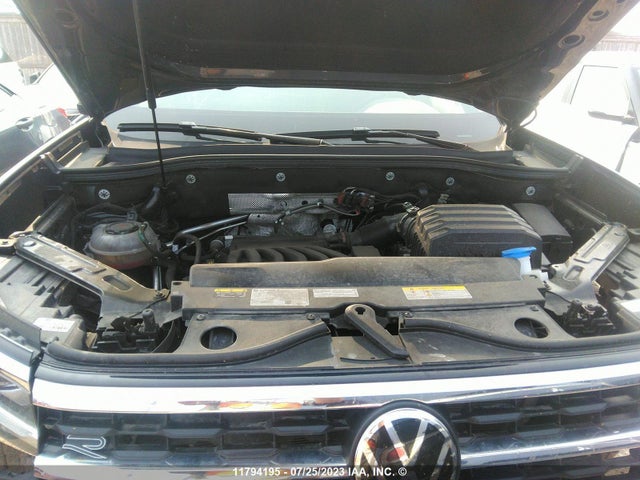 1V2FE2CA6PC210069 Volkswagen Atlas Cross Sport Se