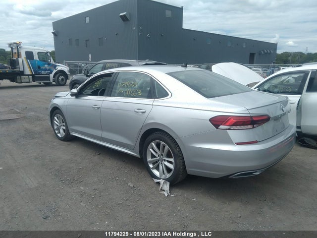 1VWBA7A31MC011663 Volkswagen Passat Highline
