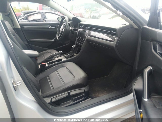 1VWBA7A31MC011663 Volkswagen Passat Highline