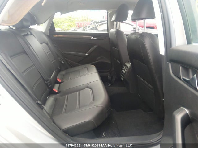 1VWBA7A31MC011663 Volkswagen Passat Highline