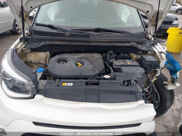 KIA SOUL + 2018 KNDJP3A54J7524143 Image 10