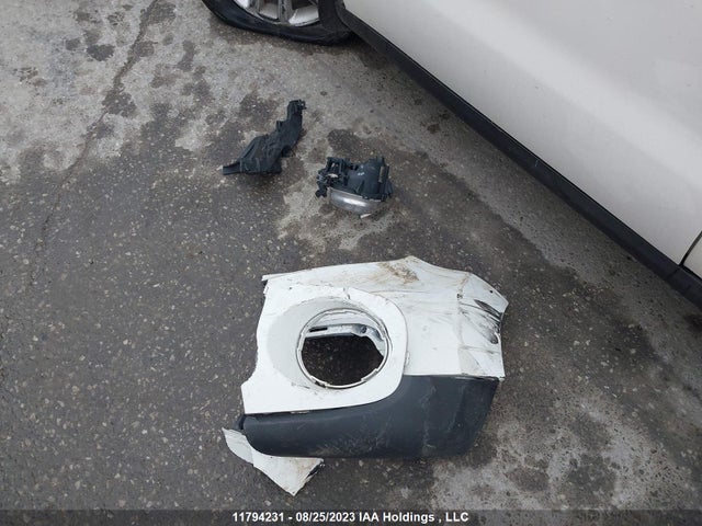 KIA SOUL + 2018 KNDJP3A54J7524143 Image 11