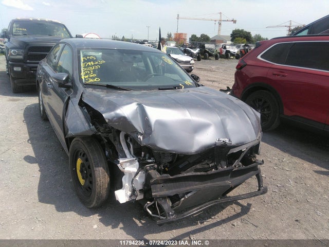 1VWAA7A37LC003139 Volkswagen PASSAT S