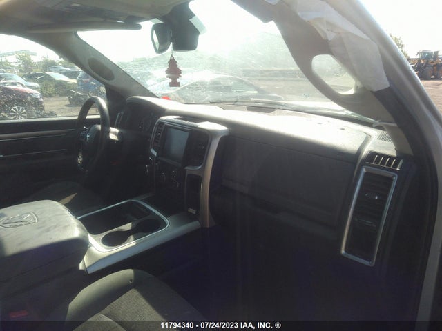 1C6RR7TT3HS564311 RAM 1500 Slt