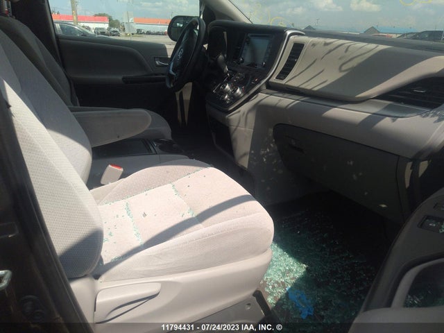 Toyota SIENNA LE 2020 5TDKZ3DC9LS053270 Image 6