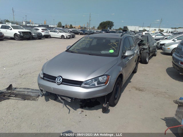 3VW017AU6HM520197 Volkswagen Golf Sportwagen S