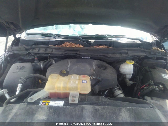 1C6RR7LM7JS287872 RAM 1500 Slt