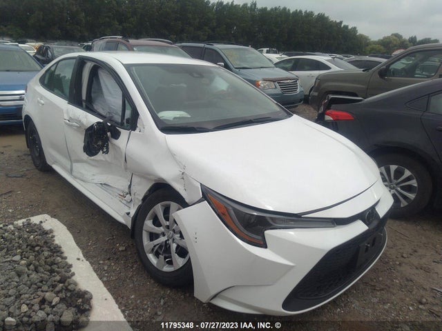 Toyota COROLLA LE 2022 5YFBPMBE5NP282055 головне зображення