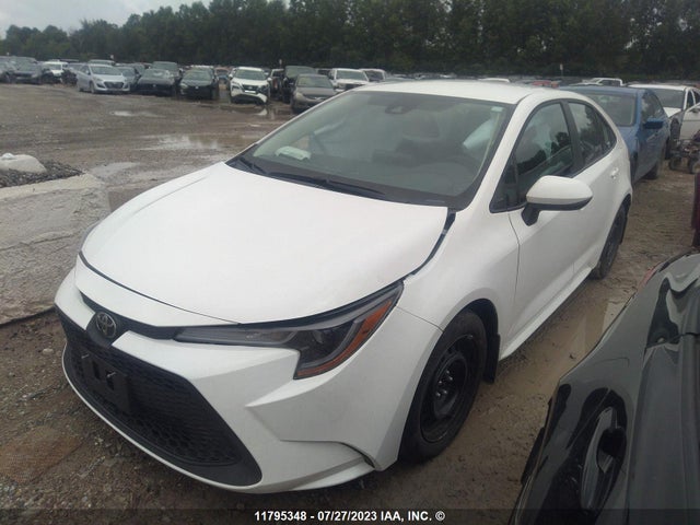 Toyota COROLLA LE 2022 5YFBPMBE5NP282055 Image 2