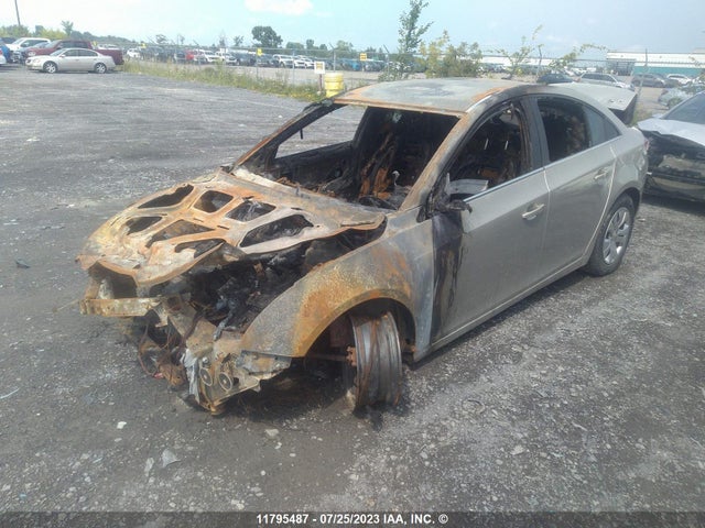 Chevrolet CRUZE LT 2014 1G1PC5SB5E7197448 Image 2
