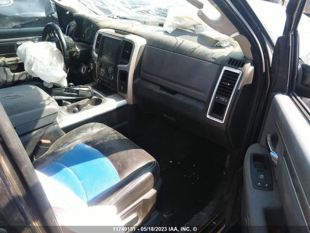 1C6RR7LM6GS180000 RAM 1500 Slt