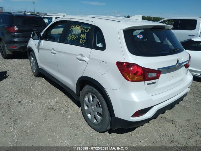JA4AH3AU5JU601019 Mitsubishi Rvr Se/es