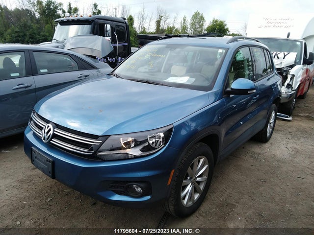 WVGNV7AX6HW512538 Volkswagen Tiguan Wolfsburg