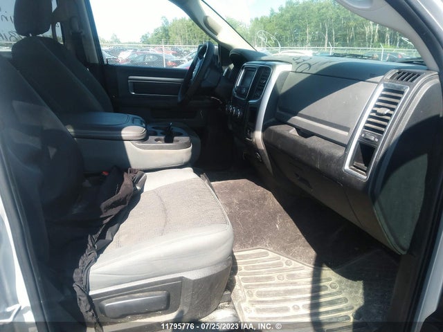 1C6RR7TT9HS782303 RAM 1500 Slt