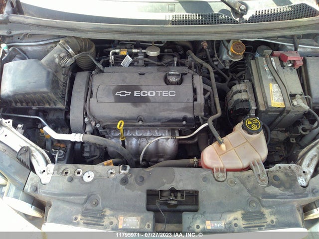 Chevrolet SONIC LS 2015 1G1JA6SH9F4177177 Image 10