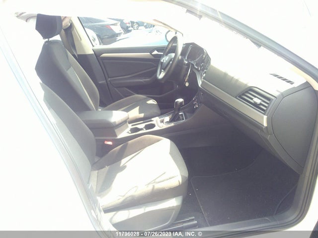 3VWC57BU9KM176730 Volkswagen Jetta S/se/r-line