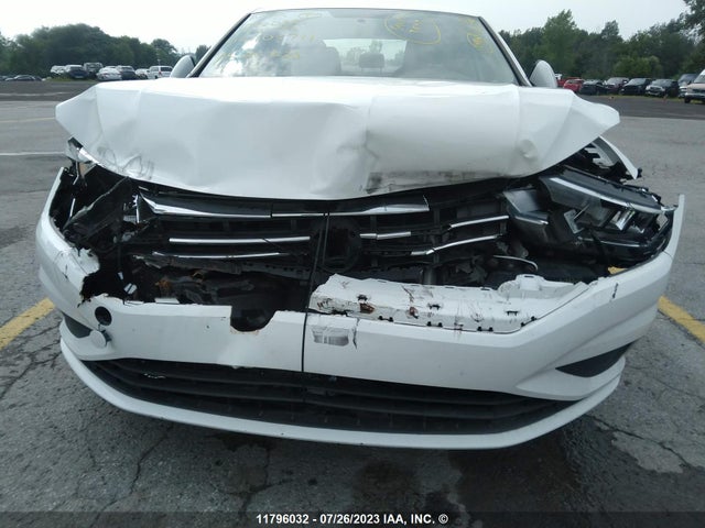 3VWC57BU2KM105711 Volkswagen Jetta S/se/r-line