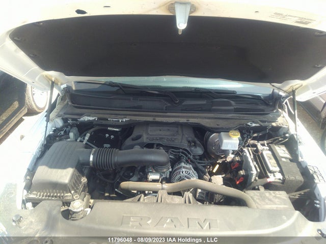 1C6SRFVT8NN437945 RAM 1500 Sport