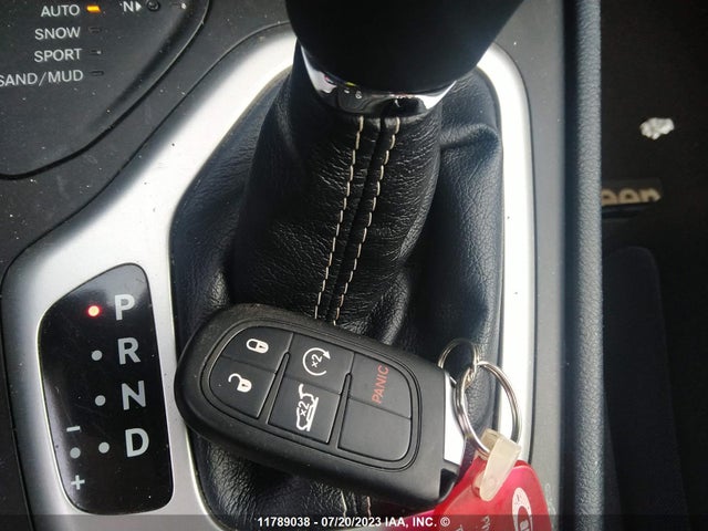1C4PJMDS0EW144666 Jeep Cherokee Limited