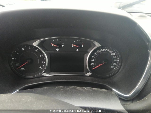 2GNAXKEV9K6226166 Chevrolet EQUINOX LT