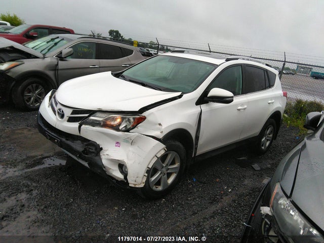 Toyota Rav4 Xle 2014 2T3WFREVXEW111448 Image 2
