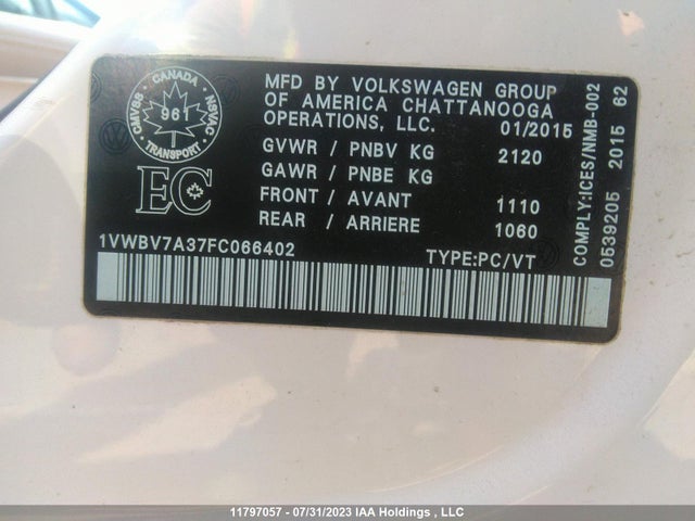 1VWBV7A37FC066402 Volkswagen PASSAT SE