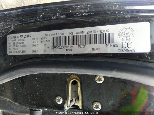 1C6RR7KT5JS305987 RAM 1500 St