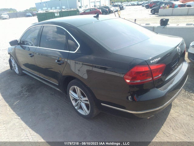Volkswagen PASSAT 2015 1VWBV7A30FC022774 Image 3