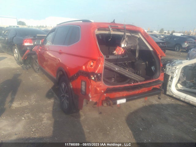 3VV2B7AX4JM102389 Volkswagen Tiguan Se/sel