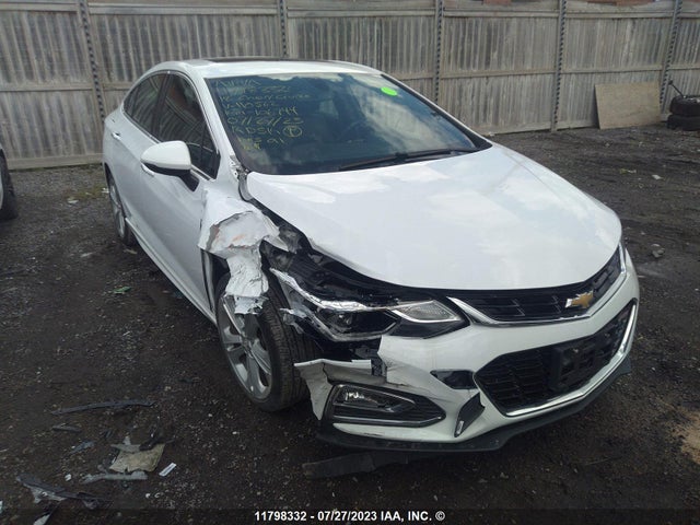 Chevrolet Cruze Premier 2018 1G1BF5SM1J7110562 Image 1