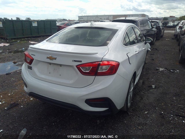 Chevrolet Cruze Premier 2018 1G1BF5SM1J7110562 Image 4
