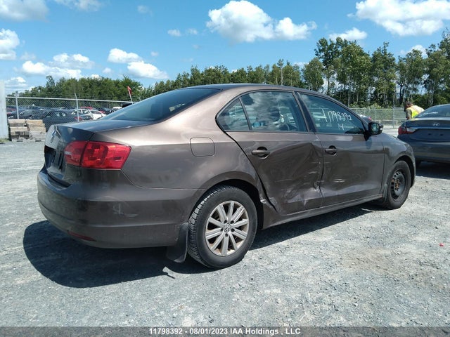3VWDK7AJ6EM351282 Volkswagen JETTA SE