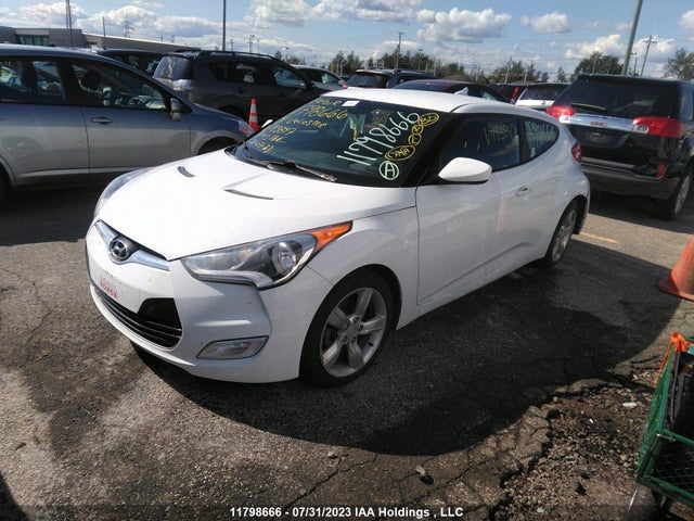 Hyundai VELOSTER 2014 KMHTC6AD5EU193847 Image 2