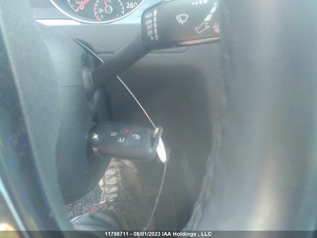 3VWG57AU3MM015893 Volkswagen GOLF