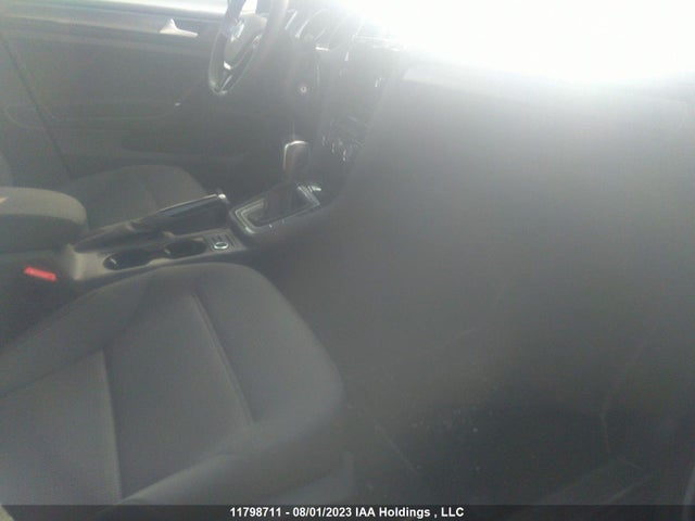 3VWG57AU3MM015893 Volkswagen GOLF