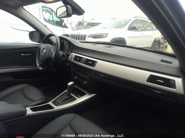 11798869 :رقم المزاد ، WBAPG7C53BA937543 vin ، 2011 Bmw 323 I مزاد بيع