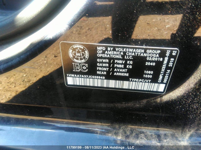 1VWAA7A37JC026949 Volkswagen Passat S/r-line