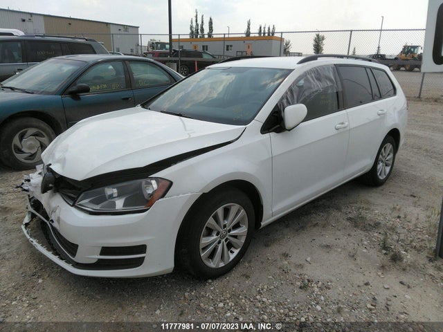3VW017AU9HM520260 Volkswagen Golf Sportwagen S
