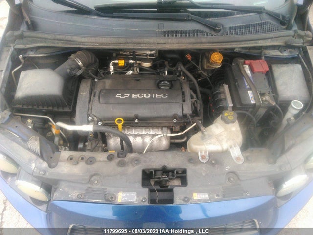 Chevrolet SONIC LT 2014 1G1JC5SH1E4110740 Image 10