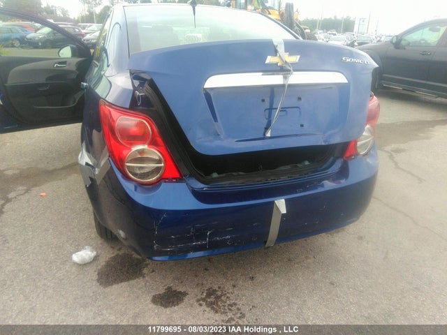 Chevrolet SONIC LT 2014 1G1JC5SH1E4110740 Image 6