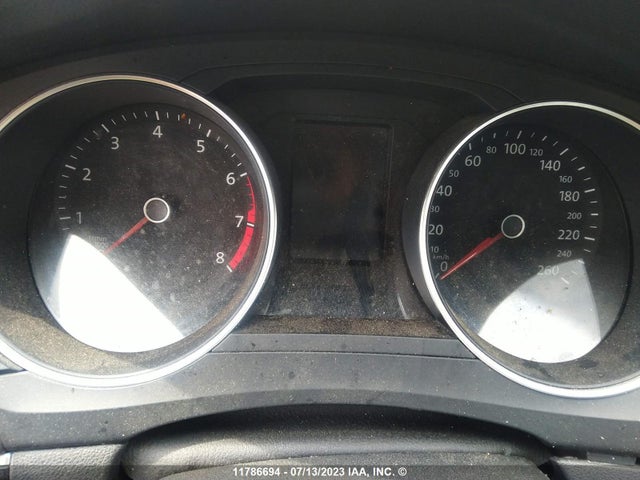 3VWD07AJ1FM227900 Volkswagen JETTA SE