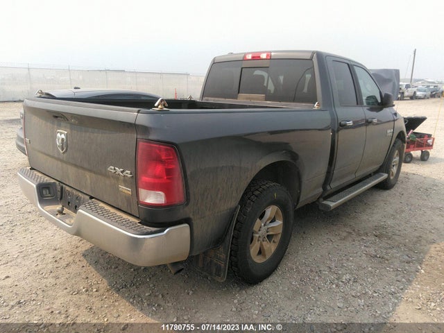 1C6RR7GG9JS345730 RAM 1500 Slt