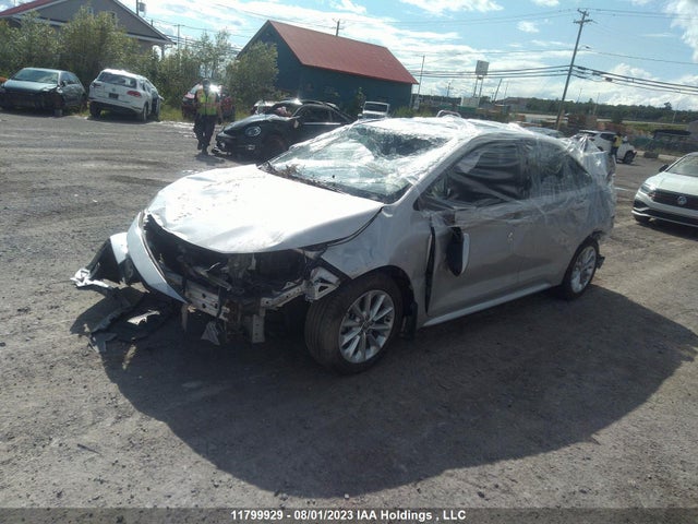 Toyota COROLLA LE 2022 5YFBPMBE4NP286002 Image 2